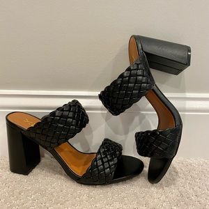 Women’s braided sandal (black)